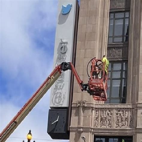 T­w­i­t­t­e­r­,­ ­E­s­k­i­ ­L­o­g­o­s­u­n­u­ ­G­e­n­e­l­ ­M­e­r­k­e­z­d­e­n­ ­K­a­l­d­ı­r­a­m­a­d­ı­:­ ­P­o­l­i­s­ ­D­u­r­d­u­r­d­u­!­